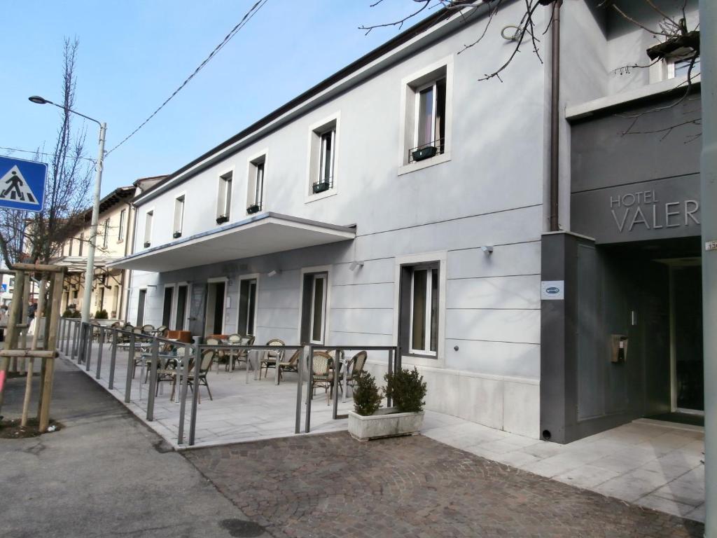Hotel Valeria Villa Opicina Buitenkant foto