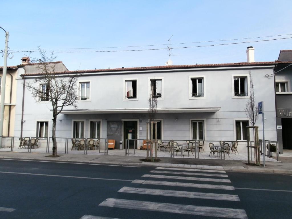 Hotel Valeria Villa Opicina Buitenkant foto